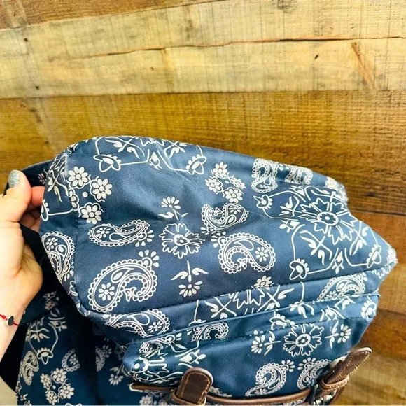 Steve Madden Barnet Avenue Utility Navy Backpack - Picture 12 of 12